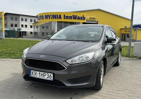 Ford Focus cena 41900 przebieg: 45007, rok produkcji 2018 z Kraków małe 781